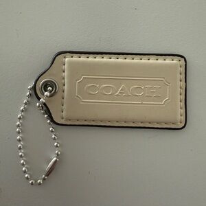 Coach Cream/Ivory Hangtag